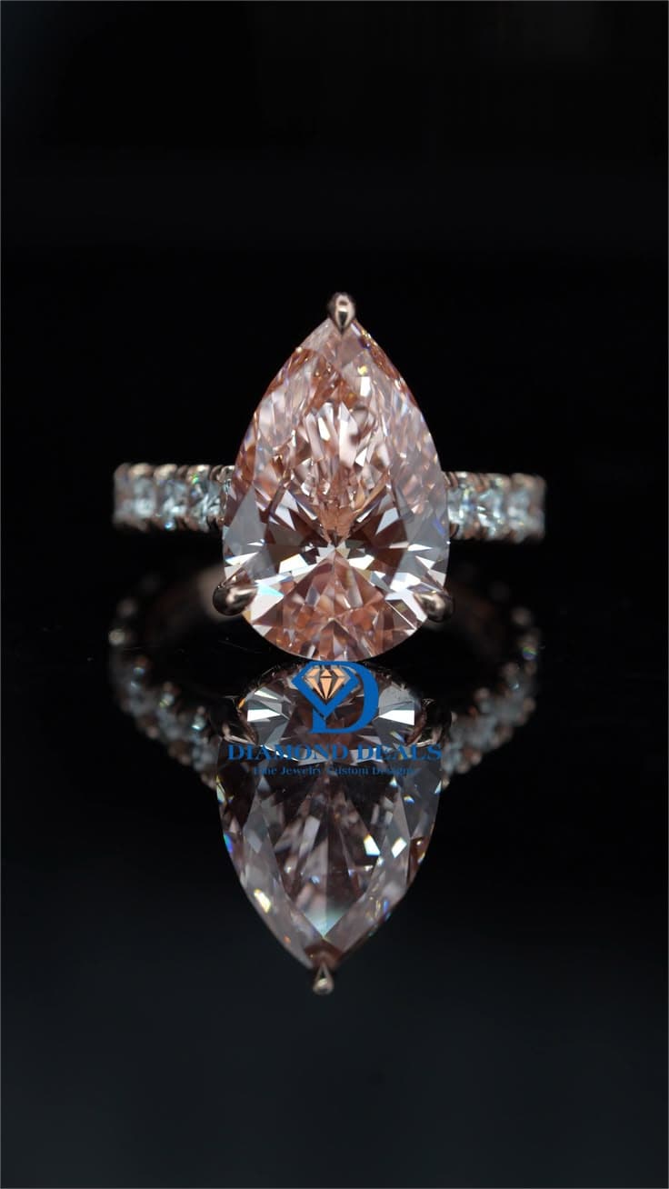 7.02ct VS2 Fancy Vivid Pink Diamond